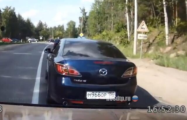 Сзади прилетело 