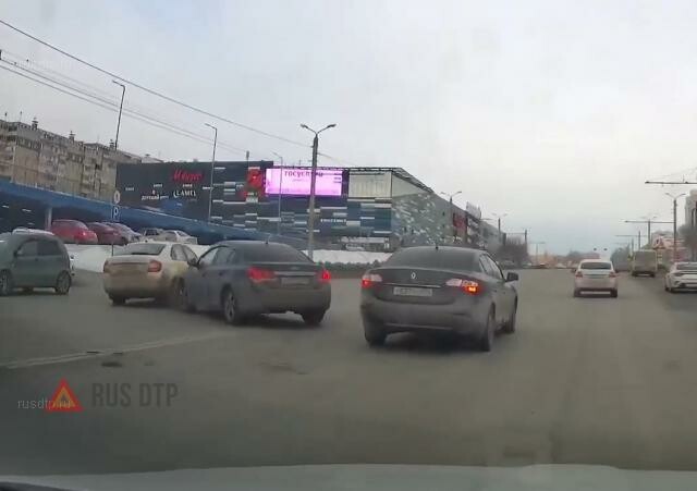 ДТП в Челябинске на улице Чичерина