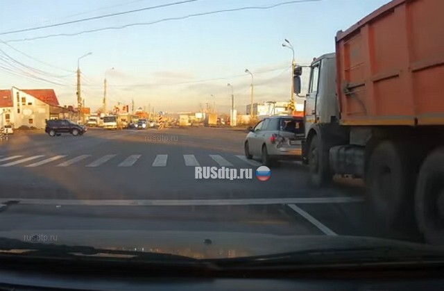 Помял