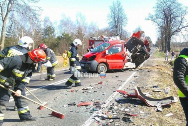 Пять человек погибли на автодороге в Польше 