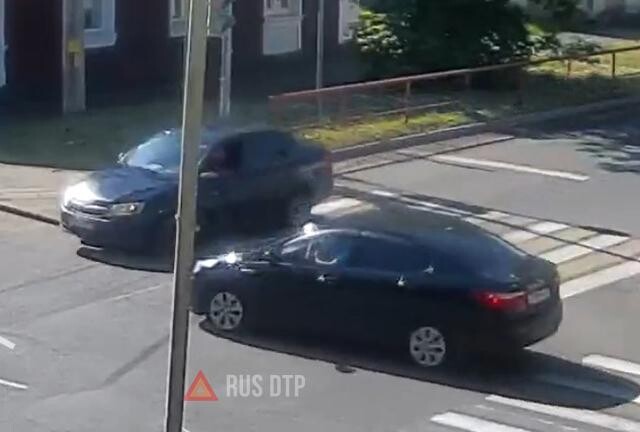 ДТП в Рыбинске на перекрестке
