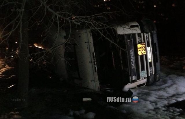 Положил бензовоз 