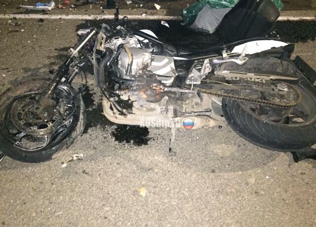 Парень с девушкой разбились на мотоцикле в Малоярославце 
