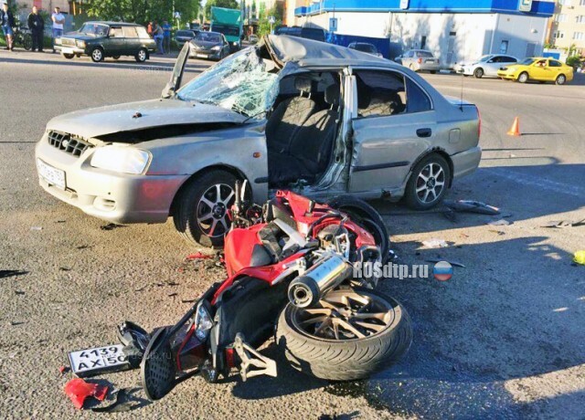 В Люберцах в ДТП погиб мотоциклист. ВИДЕО 