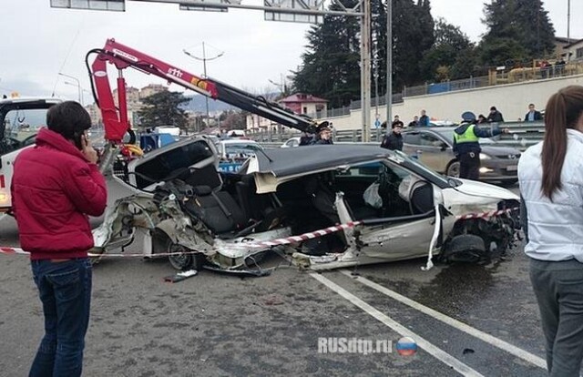 Кадры жуткого ДТП на улице Пластунской в Сочи
