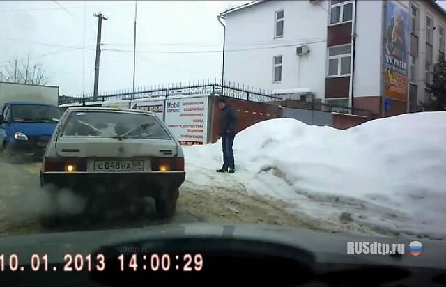 Совсем ослеп 