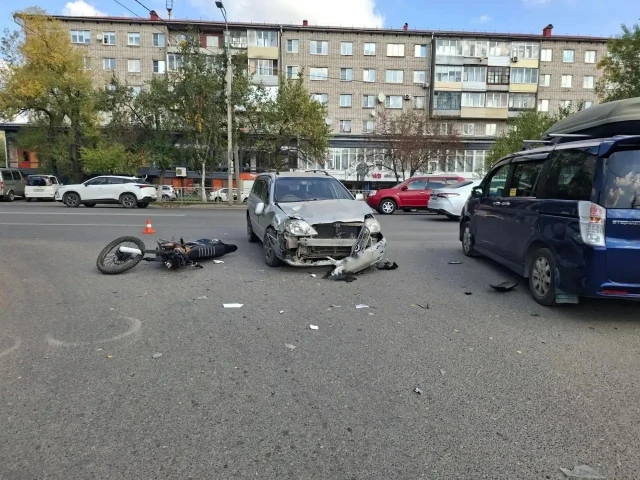 В Горно-Алтайске подросток без прав попал в ДТП на мотоцикле отца