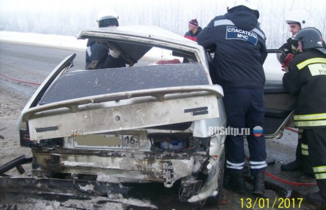 Семья из пяти человек попала в смертельное ДТП в Татарстане 