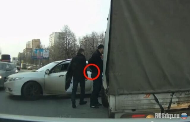 Армяне беспределят на дороге 