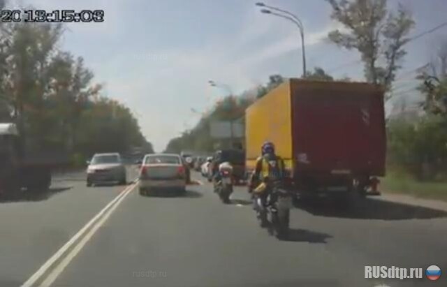 Кусок вырезать и в YouTube выложить (с) 