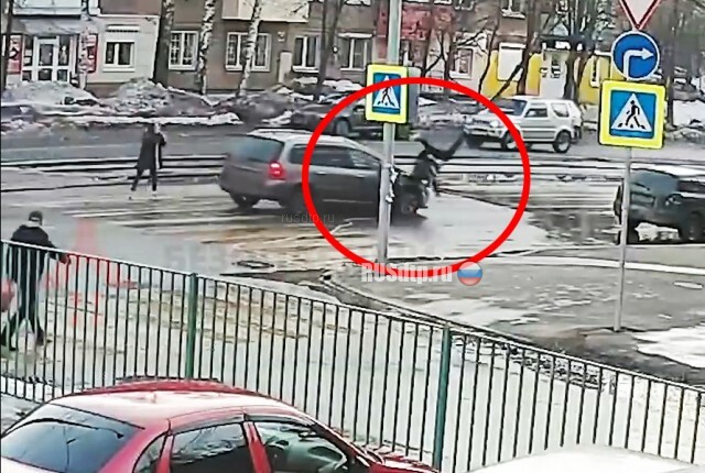 В Ярославле автомобиль сбил 12-летнюю школьницу. ВИДЕО 