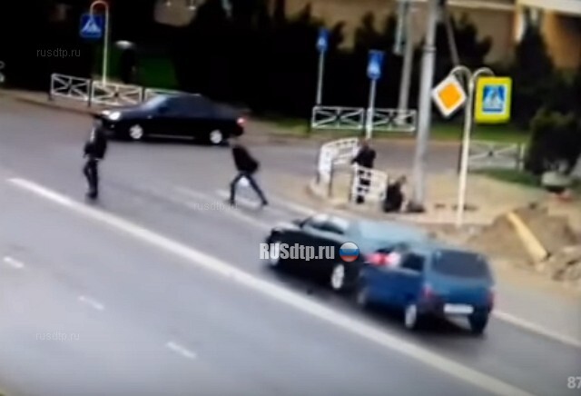 Разбежались