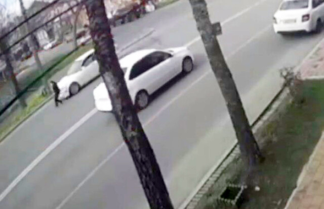 Во Владикавказе мальчик перебегал дорогу в неположенном месте и попал под колеса BMW