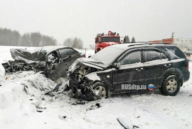 Три человека погибли в автомобиле «Лада Веста» в результате ДТП в Пермском крае 