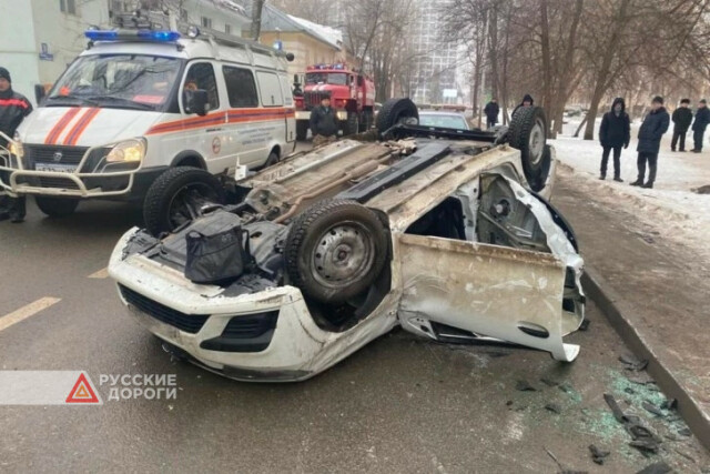Пассажир «Логана» погиб в аварии с участием двух автомобилей в Уфе 
