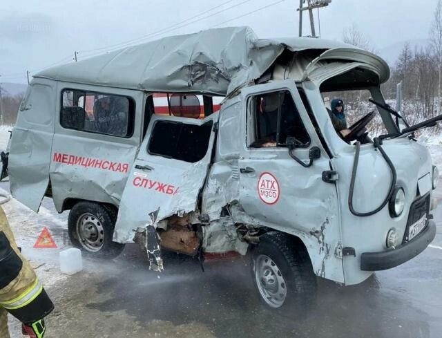 Два человека погибли в ДТП под Южно-Сахалинском 