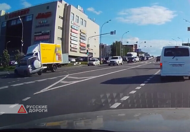 Столкновение на перекрестке в Бутово