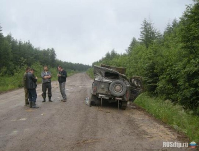 Пьяная женщина на УАЗе попала в ДТП 