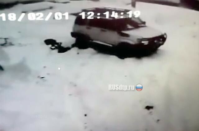 В Петропавловске-Камчатском водитель внедорожника наехал на ребенка и скрылся 