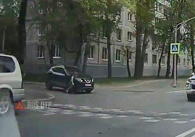 9-летний мальчик попал под колеса автомобиля в Москве