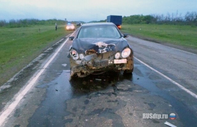 «Мерседес» столкнулся с ВАЗ-2107 в Самарской области 