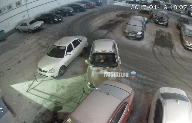 В Ставрополе машина без водителя устроила ДТП