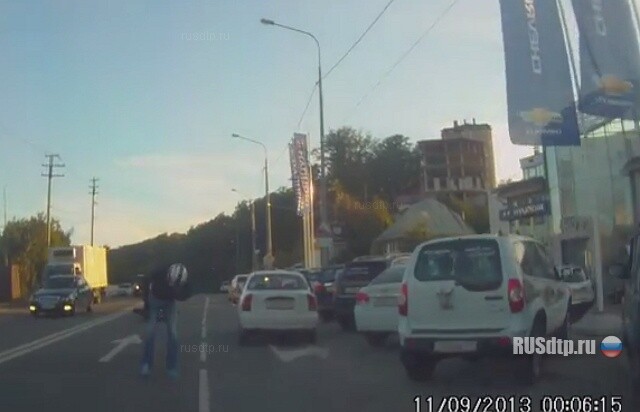 Развернулся 