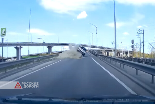 Авария на Дарницком мосту в Киеве