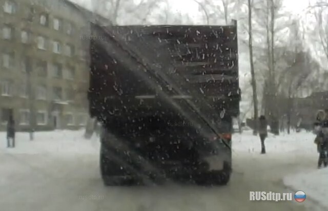 Поехал назад 