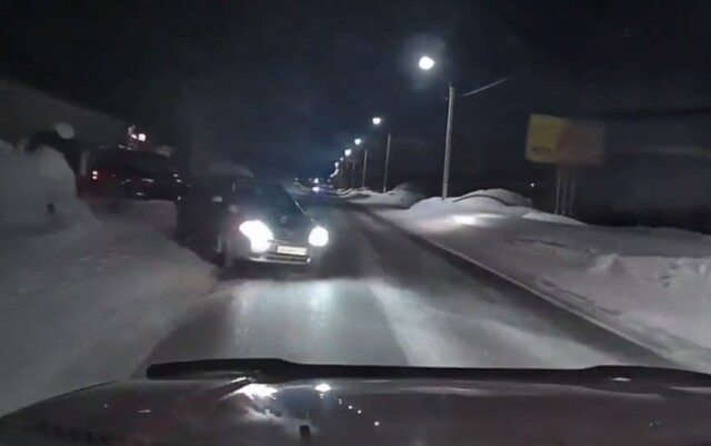 «Хорошо, что у вас был видеорегистратор»: два автомобиля столкнулись в Юрге