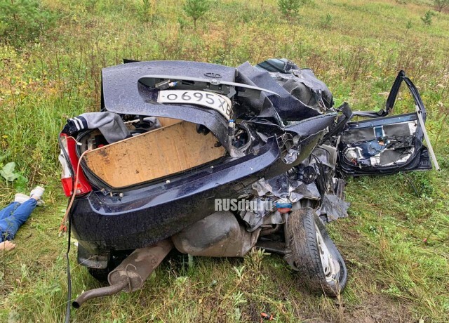 Парень и девушка погибли в ДТП в Свердловской области 