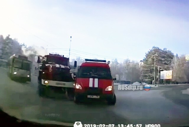 ДТП с пожарными автомобилями в Сургуте