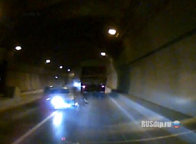 ДТП в тоннеле 