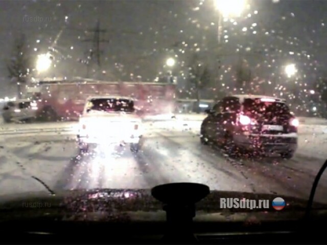 Троллейбус на красный 