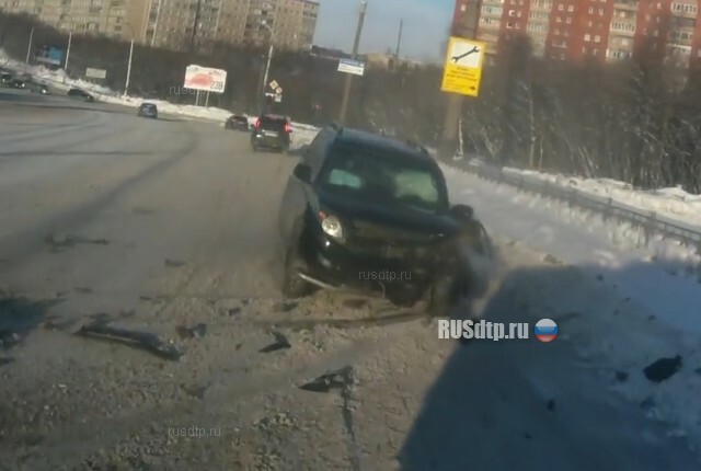 ДТП на проспекте Кольском в Мурманске запечатлел видеоригистратор