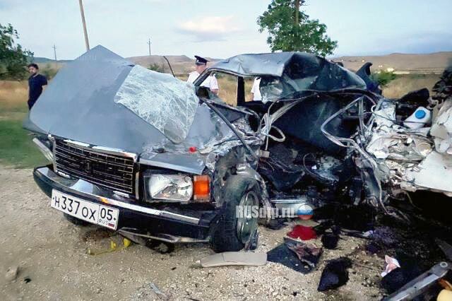 Водитель и пассажир «Жигулей» погибли в ДТП в Дагестане 