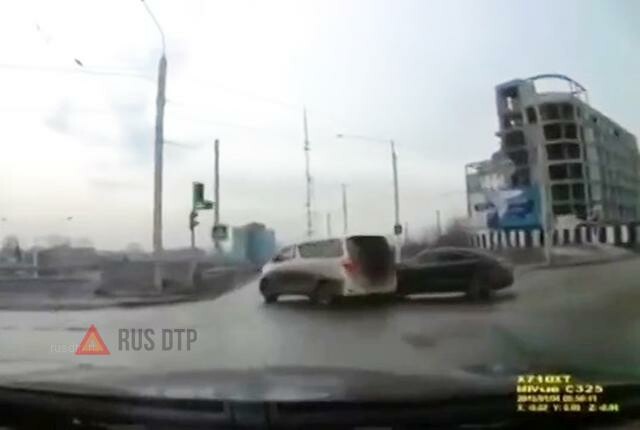 ДТП в Иркутске на перекрестке