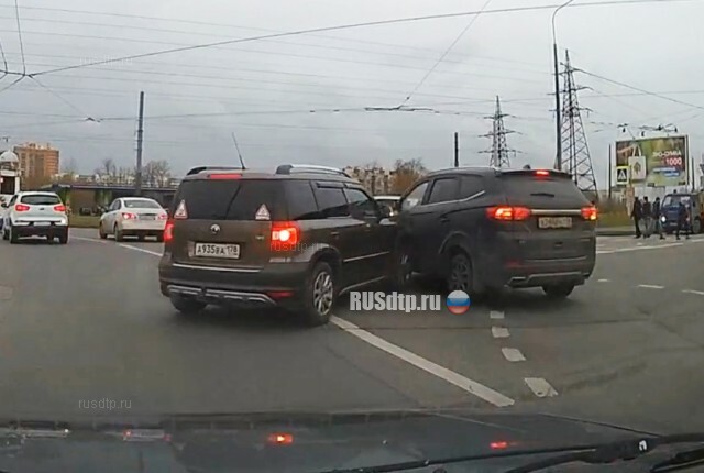 Авария на кольце в Петербурге