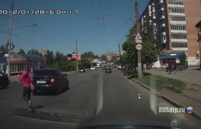 Едва не сбил 