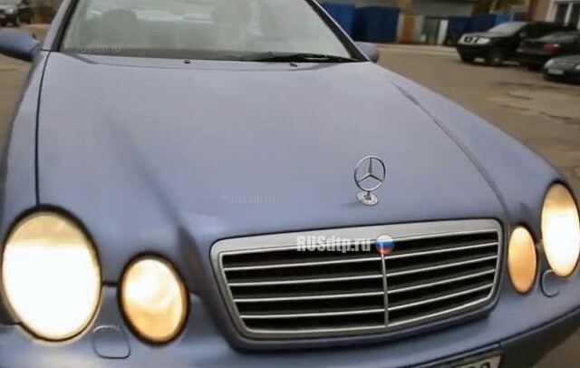 Мечта многих начала 2000 годов Mercedes CLK W208