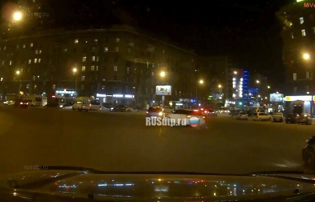ДТП на площади Калинина в Новосибирске