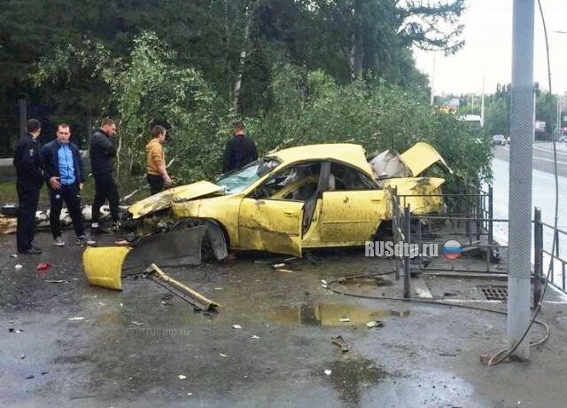 Водитель Subaru погиб в ДТП в Омске 