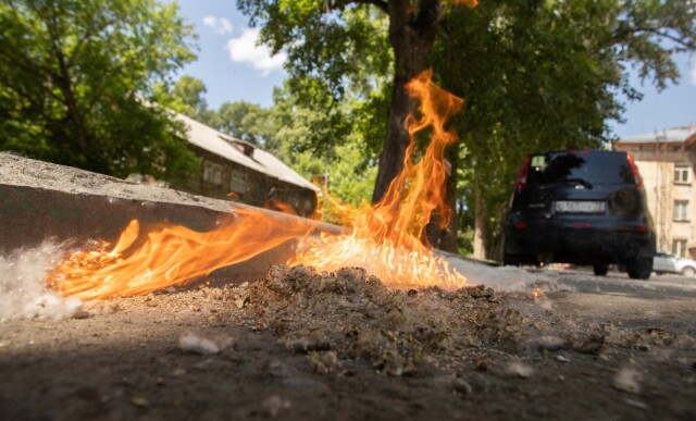 Детская шалость обернулась иском на миллионы: 9-летний мальчик может остаться без крыши над головой из-за сгоревшего BMW 