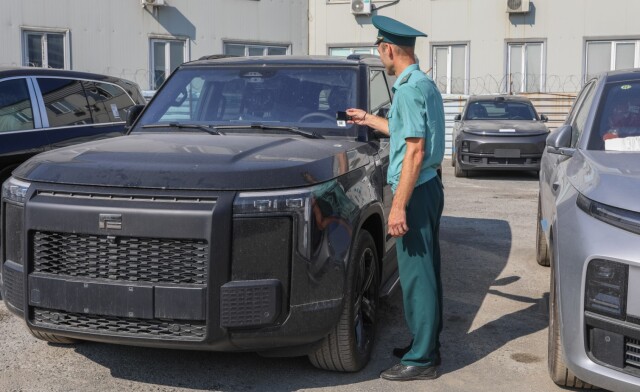 Минпромторг ужесточает импорт автомобилей в Россию и вводит новые проверки 