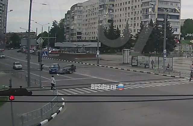 Авария на проспекте Науки в Харькове