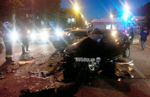 В Воронеже 16-летний подросток погиб в ДТП на отцовской машине 