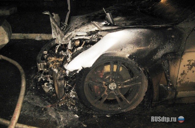 В Туле сгорел суперкар «Porsche Panamera Turbo» 
