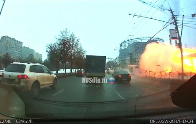 Взрыв газа на станции метро «Коломенская» попал в объектив видеорегистратора 