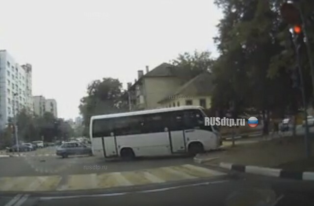 ДТП с участием автобуса в Белгороде