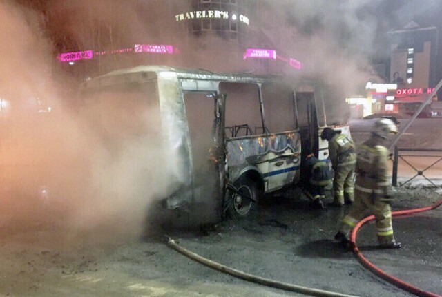 В Ноябрьске в результате ДТП взорвался автобус 